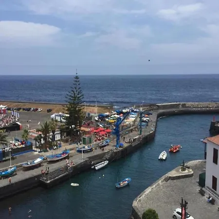 Mesa Del Mar Near Black 타코론테