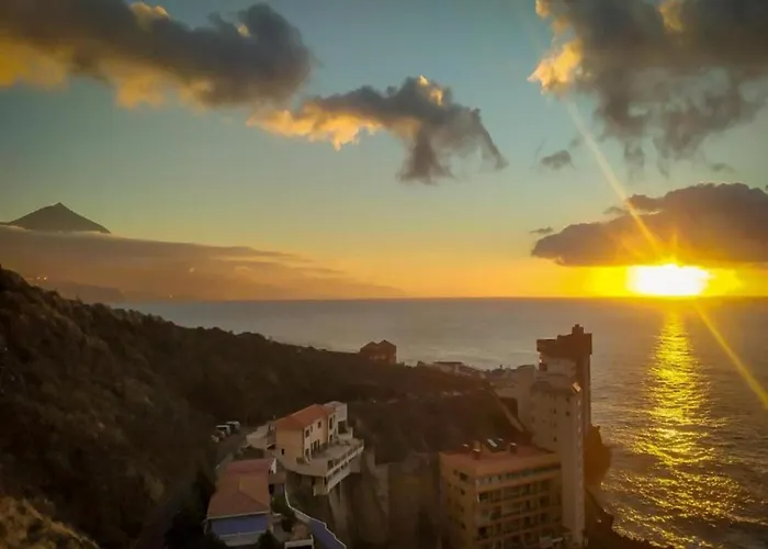 Mesa Del Mar Near Black * טקורונטה