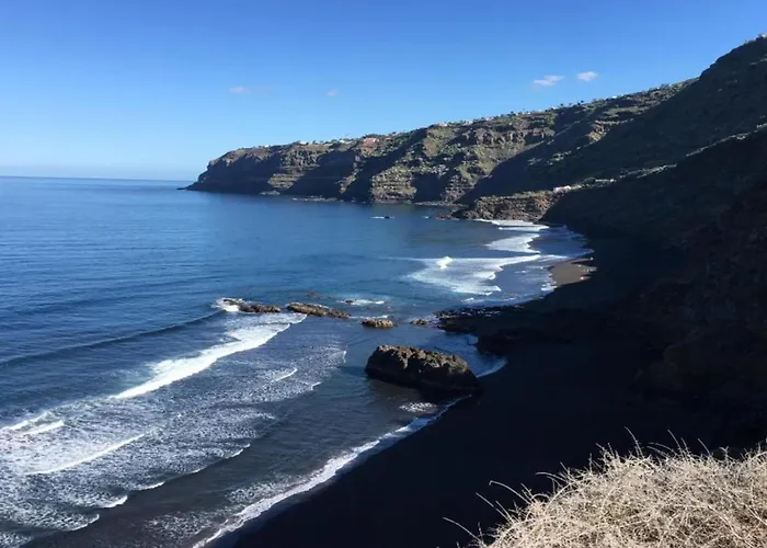 Mesa Del Mar Near Black Nyaraló Tacoronte